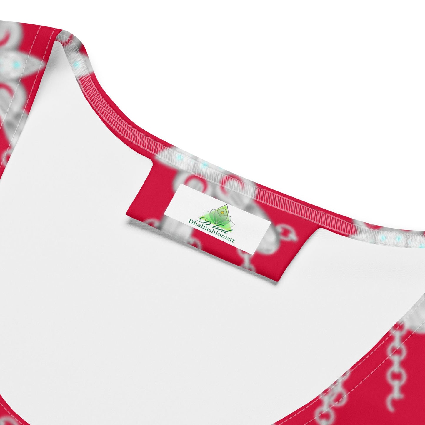 Turn Heads in a Red Crop Top with a Bold Chain Pattern - Dhalfashionistt