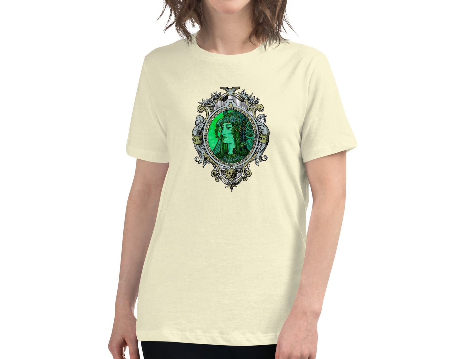 Dhalfashionistt Gift for Her | Vintage Mirror Shirt | 1970s Aesthetic Graphic Tee - Dhalfashionistt 1970s Aesthetic 1970s Art Art Lovers Gift Art Quotes Shirt Art Vintage Cotton T-Shirt Face Neon Shirt Gift for Her Graphic Tee Mirror Vintage Shirt Relaxed Fit Top Silver Mirror Vintage Mirror Women's Clothing Free Text