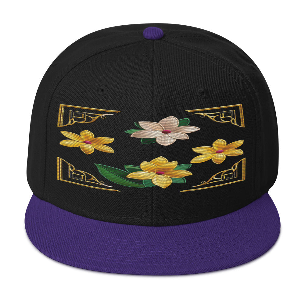 Floral Statement Piece: Realistic Flower Altarpiece Snapback Hat for Fashion Lovers - Dhalfashionistt